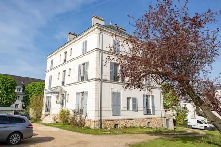 Le Studio Parisien Boissy-Saint-Leger Exterior photo
